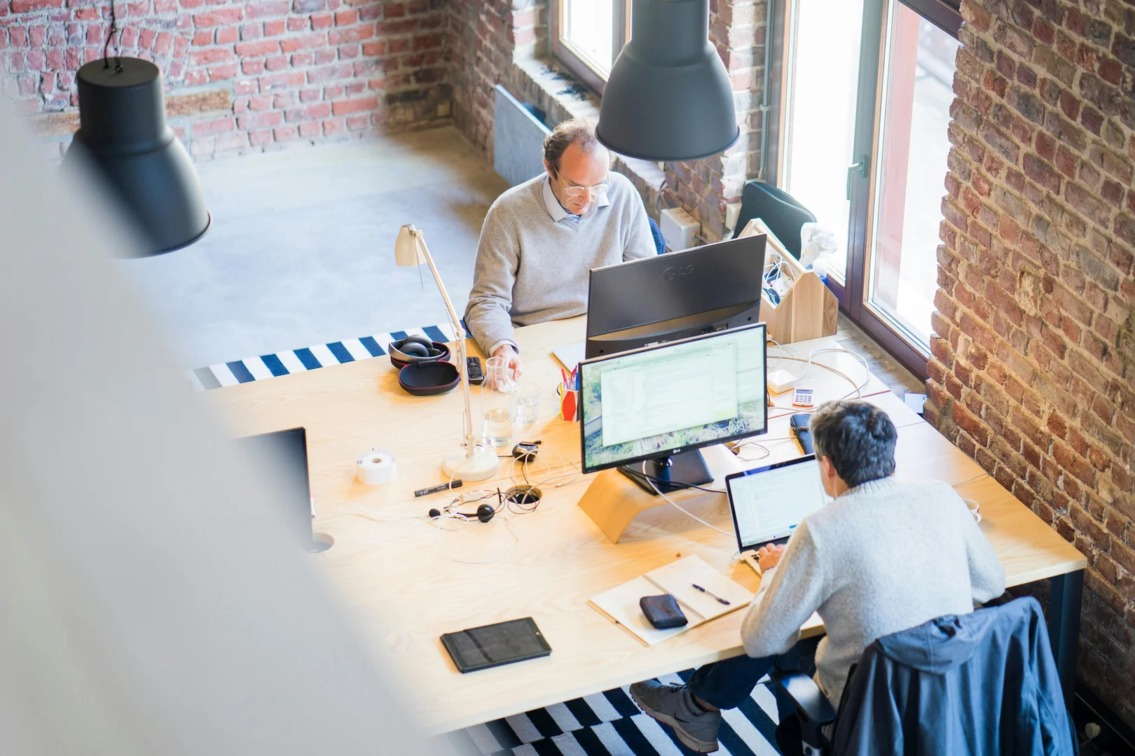 What are the different forms of funding for a start-up or a small and medium-sized enterprise (SME)?