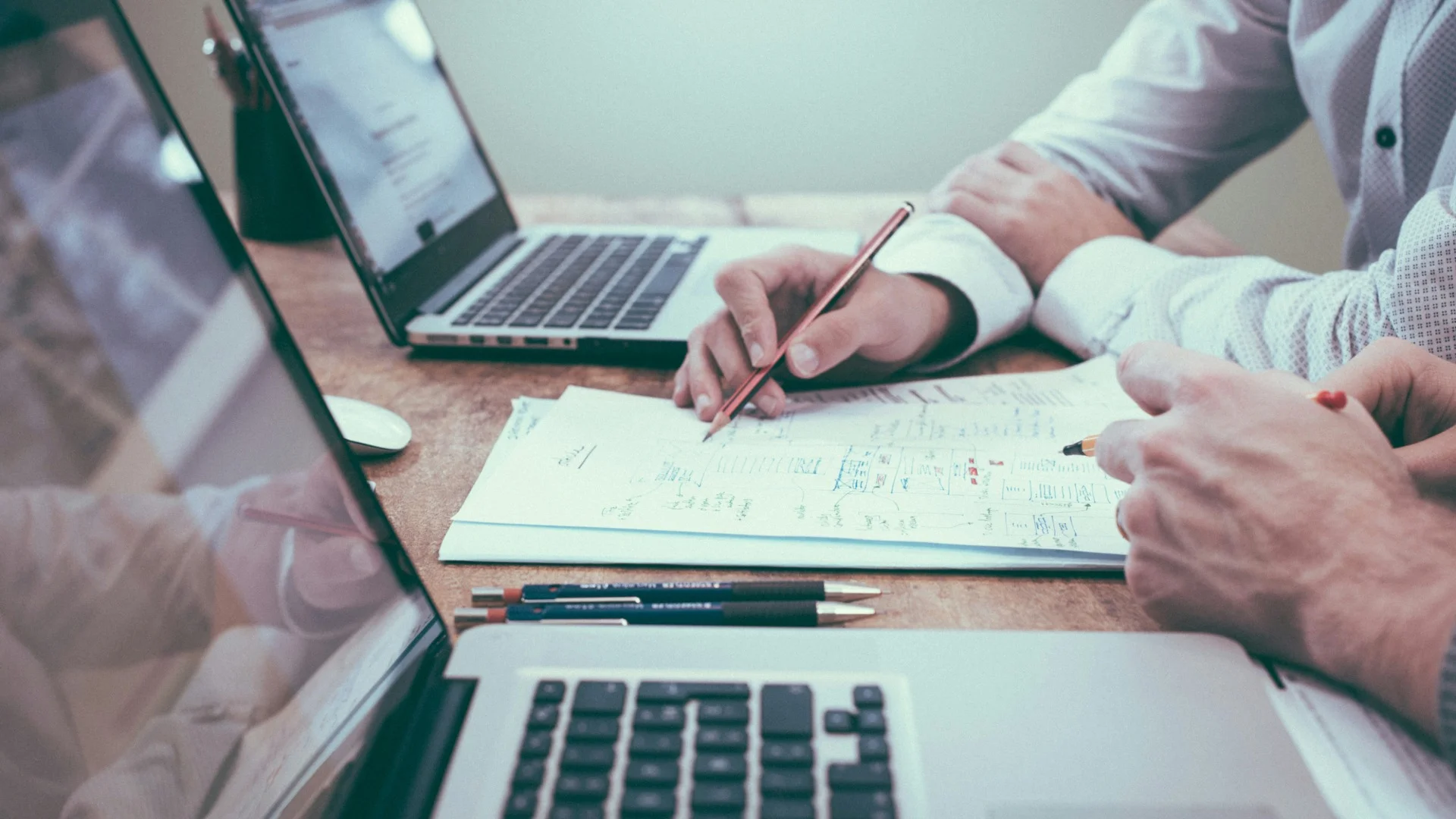 Legal Analysis in Singapore: How AI Delivers Faster, More Accurate Results