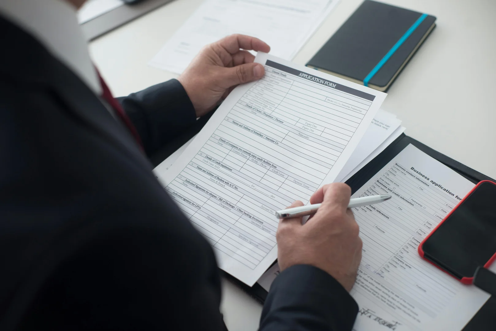How long can I keep the personal record for an old employee or an unsuccessful job applicant?