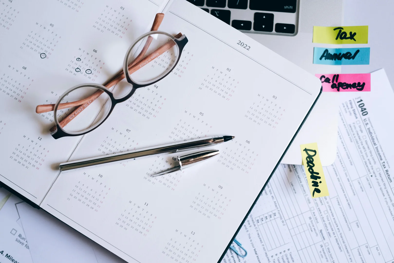 What is annual leave? How many days of annual leave in a year should I give my employees?